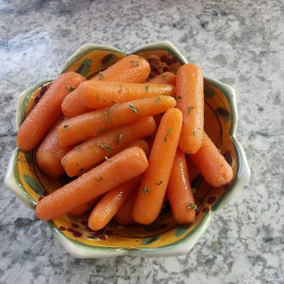 Slow Cooker Maple Syrup Glazed Carrots